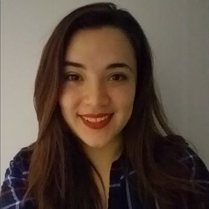 Meet your Posher, Iris